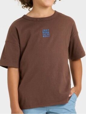 Boys' Short Sleeve Relaxed Oversized Fit Embroidery T-Shirt - Cat & Jack
